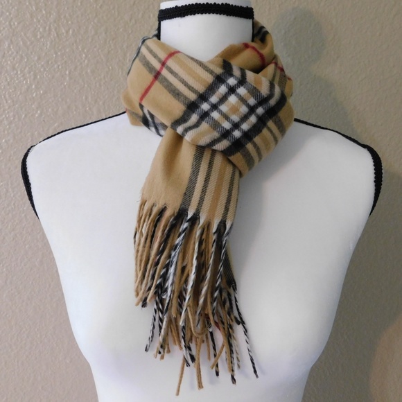 V. FRAAS Accessories - V. FRAAS Plaid Scarf